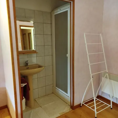 Le Champ 住宿加早餐酒店 Chamblanc