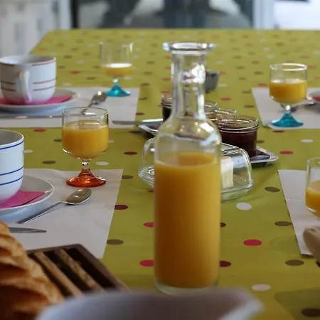 住宿加早餐酒店 Le Champ 3*